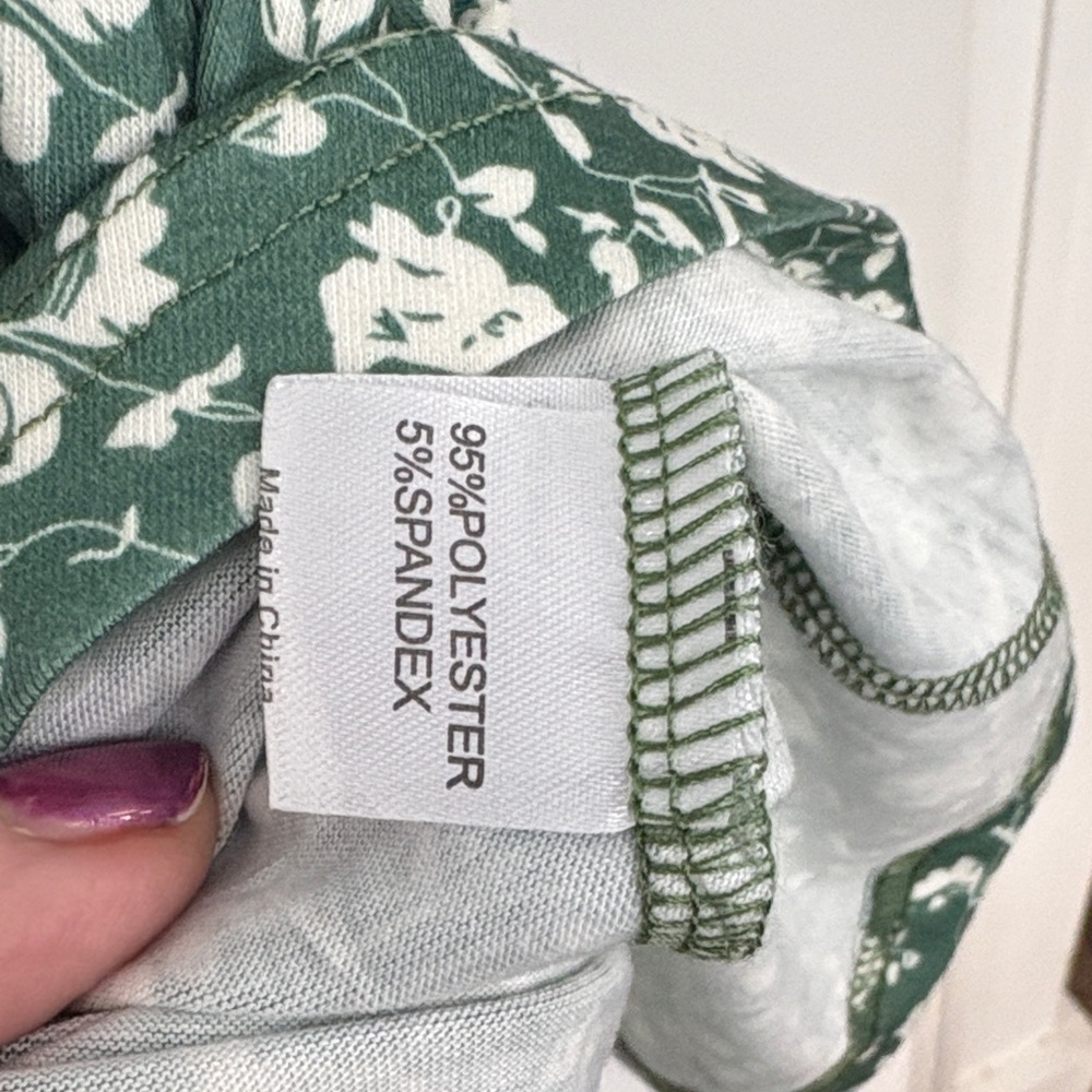 Guberry Floral Green‎ Midi Dress - Picture 3 of 8